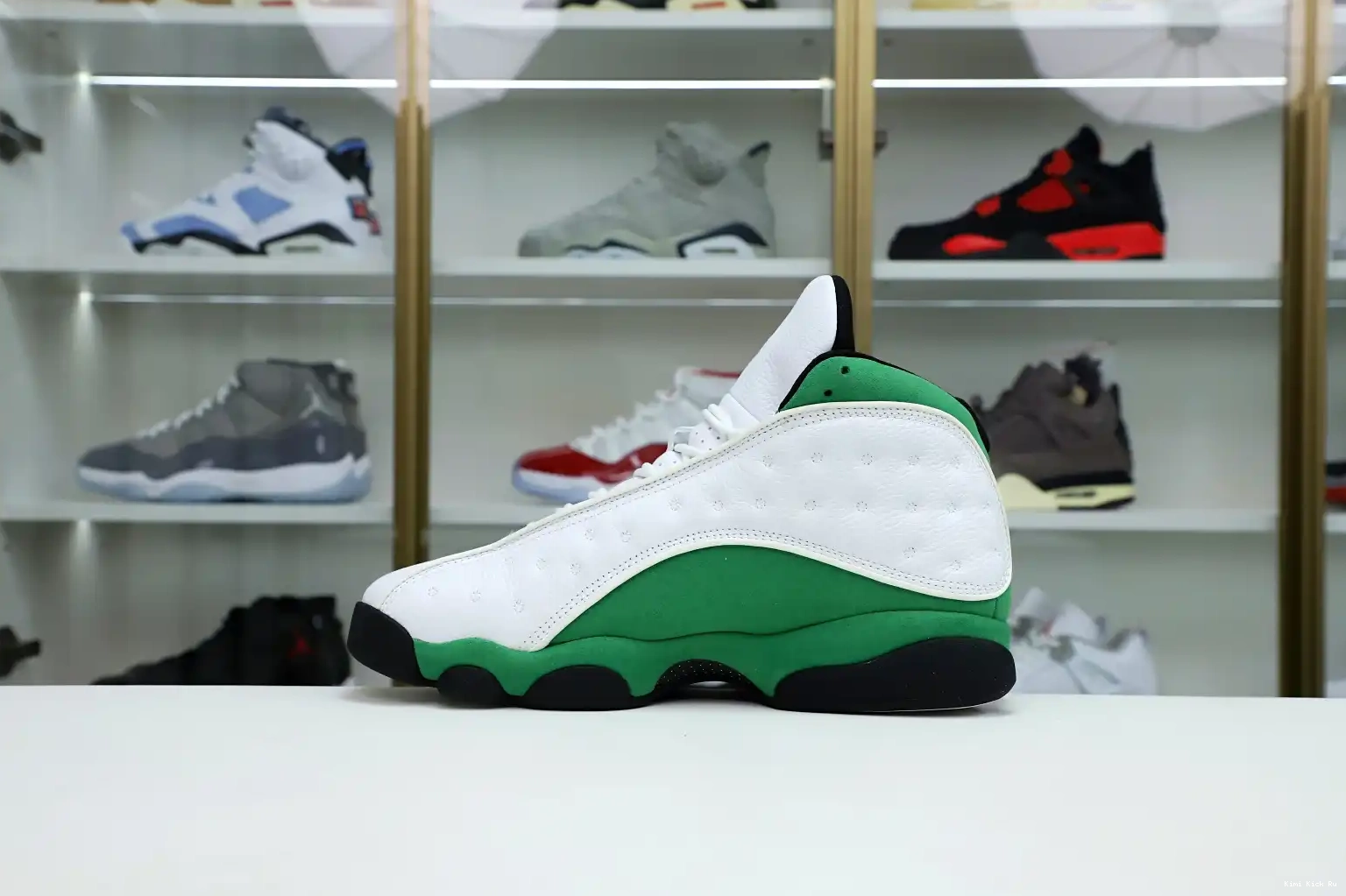DB6537-113 “LUCKY AIR 13 GREEN” JORDAN Kimikick 0725